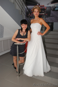 платье свадебное ОЧЕНЬ КРАСИВОЕ - Изображение #2, Объявление #53196